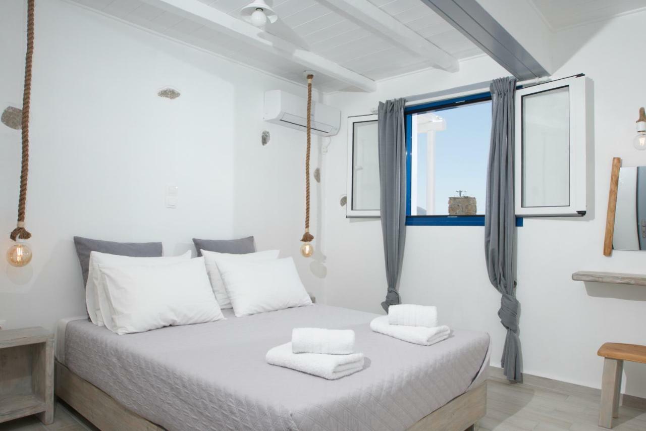 Parian White Luxury Apartments Páros 外观 照片
