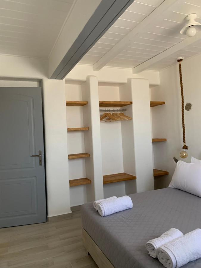 Parian White Luxury Apartments Páros 外观 照片